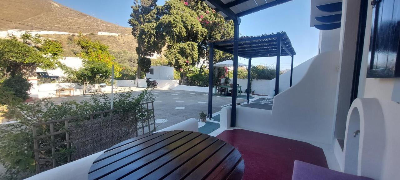 Apartament Ο Μπαξεσ Livadi  Zewnętrze zdjęcie